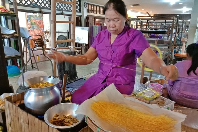 Completed Thai Silk Class Experience - From Hotel Door to Silk Workshop in Chiang Mai