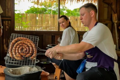 Cook Local Northern Thai Food in Traditional House - Getting Started: Pickup, Welcome Snacks, and a Real Classroom Pace