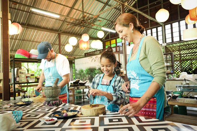 Cooking Class with Organic Farm in Chiang Mai at Mama Noi - Chiang Mai Cooking With Organic Farm Ingredients