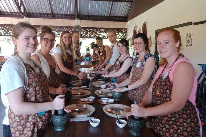 Cooking Evening Class Chiang Mai Visit Organic Garden and Market - Price and Value: Why This Feels Cheap for What You Get