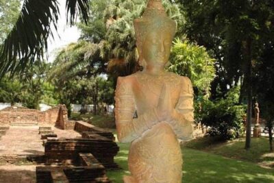 Discover Wiang Kum Kam Ancient City with Wat Chiang Man Visit - Wat Kuu Kham (Wat Chedi Liam): the “welcome back” temple stop