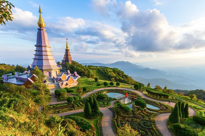 Doi Inthanon National Park Eco-Friendly Full Day Tour - Pickup, comfort, and the 10-hour reality check