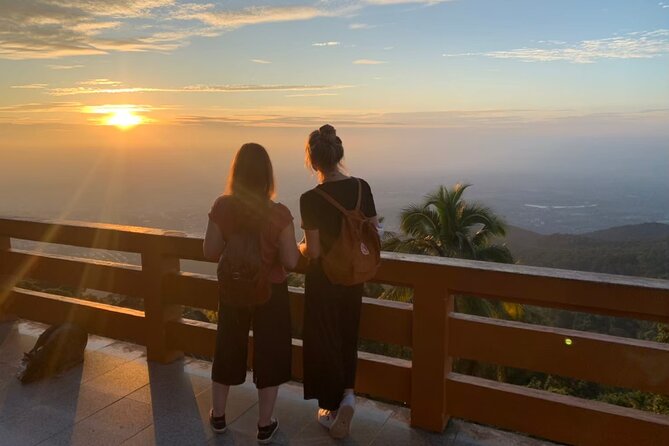 Doi Suthep and Wat Pha Lat Sunrise Private Tour – Half Day - Stop 3: Wat Pha Lat and Its Serene Jungle Atmosphere