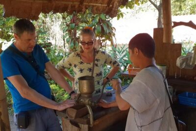 Doi Suthep Tour: Trekking at Doi Inthanon National Park with Lunch - Doi Inthanon National Park Trek and Wachiratharn Waterfall