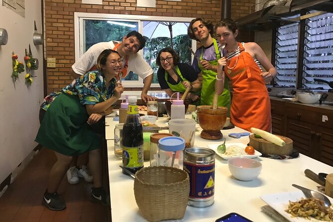 Evening Cooking Class - In the Kitchen: How the Instructor Helps You Build Real Skills