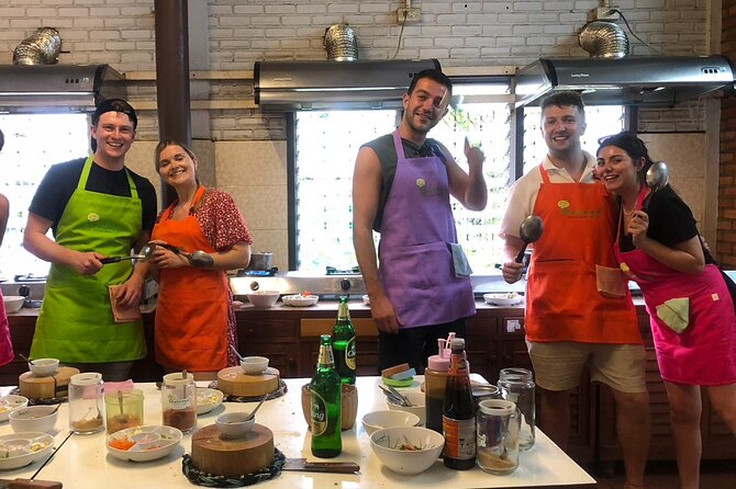 Evening Cooking Class - Cooking, Camaraderie, and the Best Part: Eating What You Make