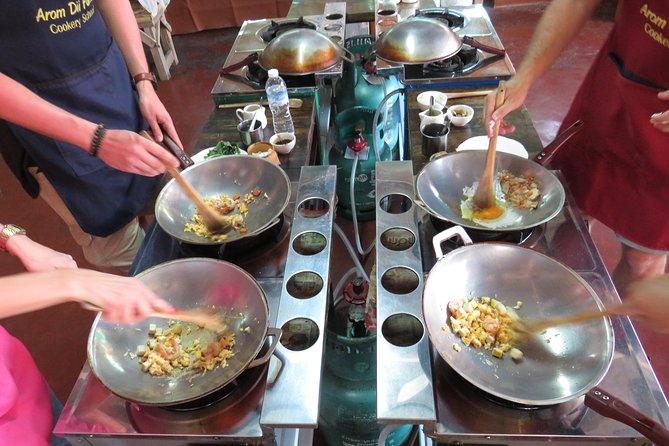 Evening Thai cooking class - First stop: shopping at the local market for your exact menu