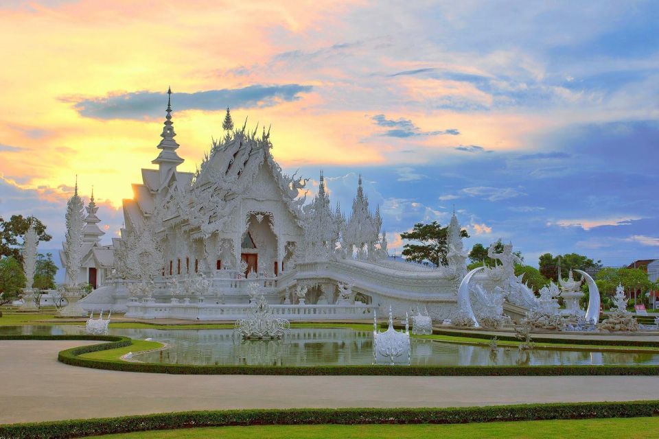 From Chiang Mai: Chiang Rai's Temples Exploration Day Trip - Wat Rong Suea Ten (Blue Temple): Deep Blue Design and Tiger Lore