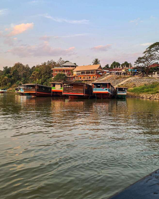 From Chiang Mai: Slow Boat to Luang Prabang 3 days/2 nights - Day 3: Pak Beng to Luang Prabang, timing your arrival and avoiding transfer headaches