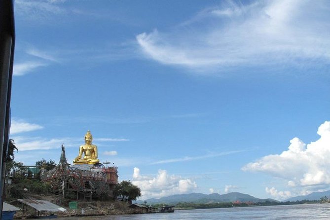 From Chiang Mai: White and Blue Temple & Golden Triangle Day Trip - Price and what you actually get for $189 in Chiang Mai