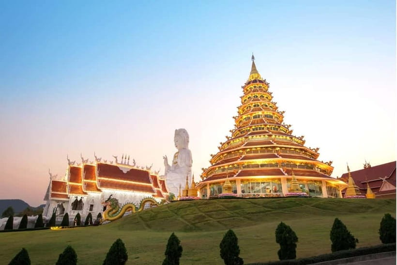 From Chiang Mai: White Temple, Blue Temple & Black House - Getting to Chiang Rai from Chiang Mai: Pickup, Ride Time, and Group Size