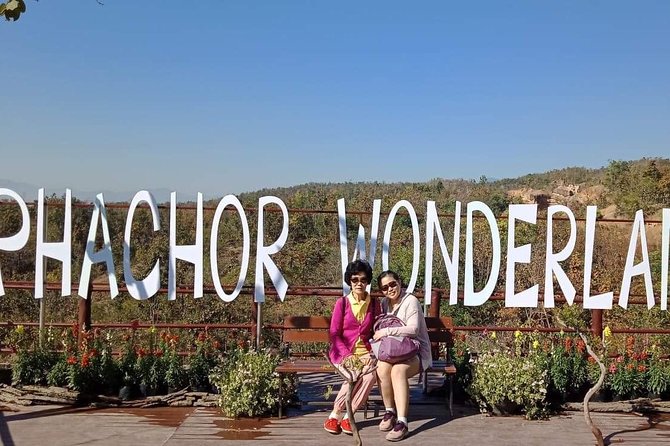 Grand Canyon Chiang Mai Private Tour with Pottery Village - Guide quality matters: what Tong’s example says about how the day runs