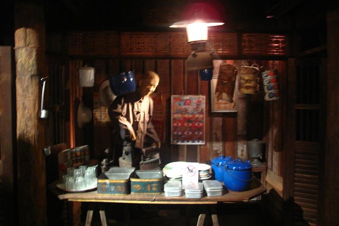 Half Day Chiang Mai City Temples & Museum Tour - Group or Private - Getting the Timing Right: What a 4-Hour Day Feels Like