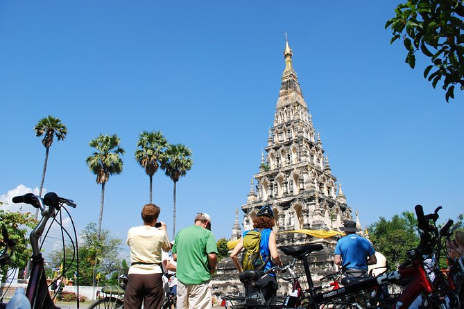 Half-Day Colors of Chiang Mai Biking Tour - Meeting Point, No Hotel Pickup, and the Flow of the Day