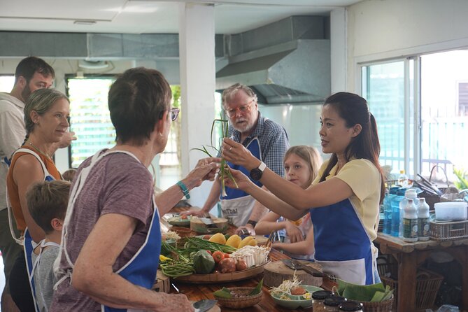 Half Day Guided Thai Cooking Class in Chiang Mai - Small-Group Cooking at Baan Thai Cookery School
