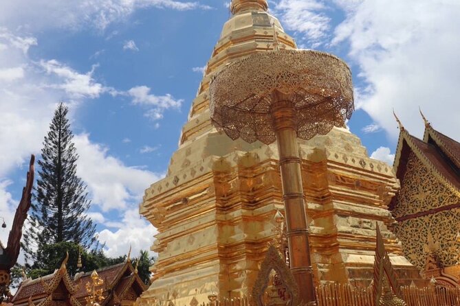 Half Day Morning Wat Pha Lat & Wat Phra That Doi Suthep Tour - Doi Suthep’s 306 Steps And The Gold Relic Pagoda