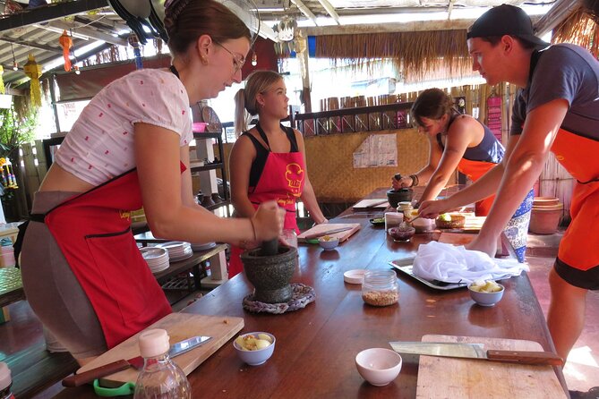 Half-Day Thai Cooking Class and Market Tour From Chiang Mai - Price, value, and what you’re really paying for