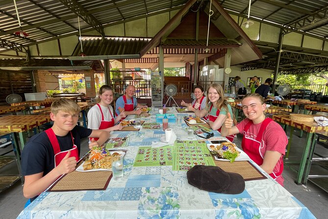 Half-Day Thai Cooking Class at Organic Farm in Chiang Mai - Choosing Your Menu: How the Class Stays Flexible