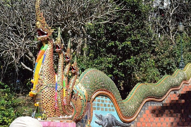 Hot! Doisuthep Temple+Wat Palad+Sticky waterfall - Should you book GoWithJoe for Doi Suthep + Wat Pha Lat + Sticky Waterfall?