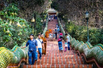 Iconic Half-Day Landmarks & Temples of Chiang Mai - Wat Chedi Luang: big stupa scale and the Emerald Buddha story