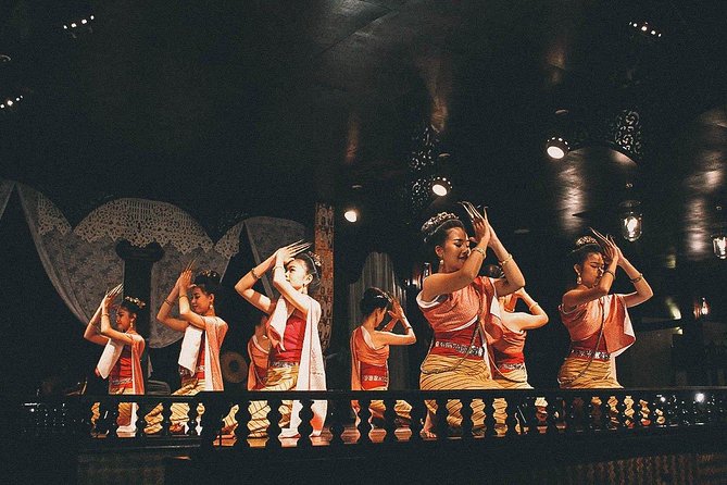 Khantoke Dinner Experience & Cultural Dance Show with Transfers - Stop 1: Sibsongpanna Khantoke and the Lanna dance lineage