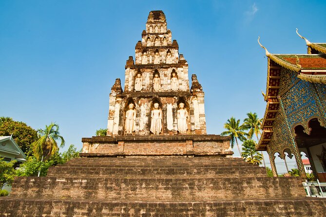 Lamphun and Lampang City Temples Small Group Tour – Full Day - Stop 4: Wat Chedi Sao Lang—Twenty Pagodas in 30 minutes