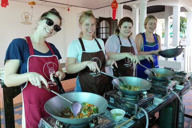 Lanna Smile Thai Cooking Class in Chiang Mai with Market tour - Key highlights worth your attention