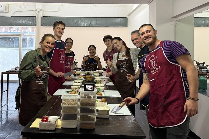 Lanna Smile Thai Cooking Class in Chiang Mai with Market tour - Cooking in the AC studio (yes, it matters)