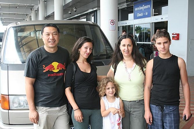 Local Drivers service Chaingmai - Private driver, no sharing: how your Chiang Mai day works