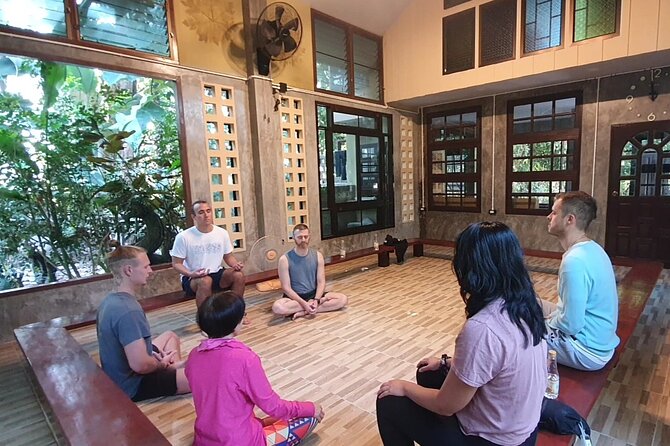 Meditation Retreat and Self-Care in Nature - Gentle yoga or stretching, adapted to you
