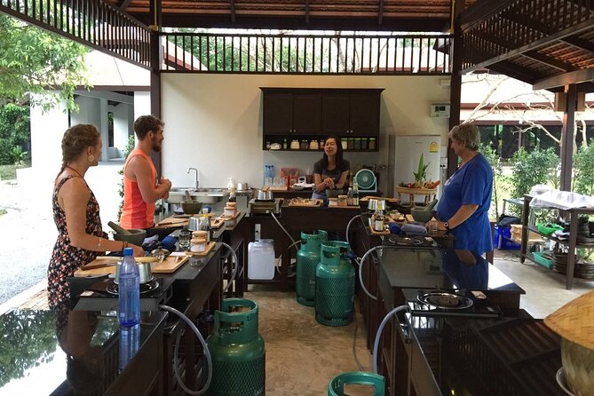 Morning Cooking Class in Traditional Pavilion with Beautiful Garden - Chiang Mai - Cooking your way through Tom Yum, Pad Thai, and curry choices