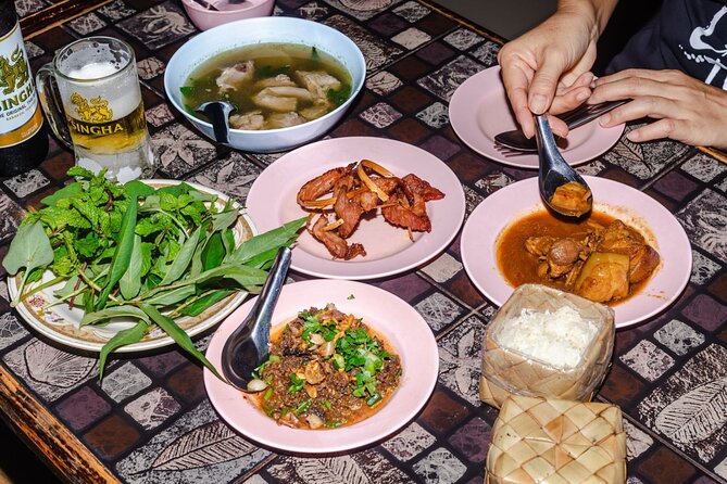 Northern Flavours Chiang Mai Food Tour with 15+ Tastings - Four Hours, Three Phases: The Route and What Each Stop Feels Like