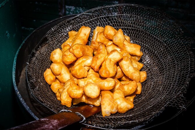 Northern Flavours Chiang Mai Food Tour with 15+ Tastings - What You’ll Actually Eat: Spices, Dips, Curries, Noodles, and Jungle-Greens Style Foods