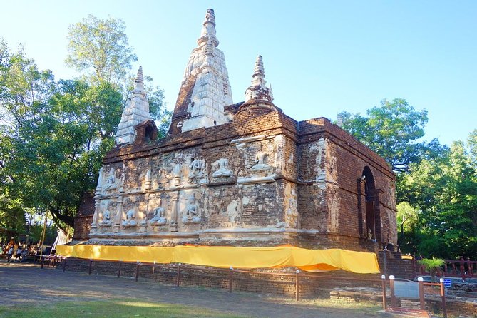 Private Chiang Mai City Tour including Wat Doi Suthep, Wat Suan Dok (SHA Plus) - Wat Chiang Man: Chiang Mai’s oldest temple from 1296