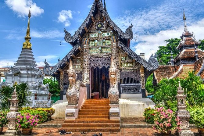 Private Program Discovery Chiang Mai - Half/Full day / Night tour - How the guide and transport choice changes your day