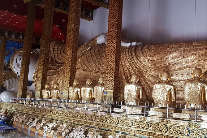 Private tour] Perfect day! Sticky waterfall + ChiangDao Cave + Wat BandenTemple - Chiang Dao Cave: Temple Grounds Plus the Cool Factor