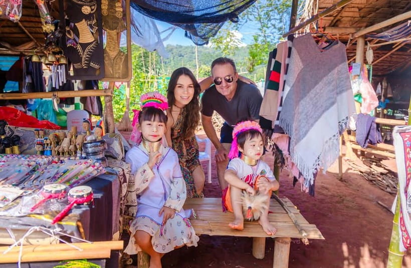 Red, Blue, White Temples & Hot Spring Trip from Chiang Mai - Lunch in Chiang Rai: fuel for a full day