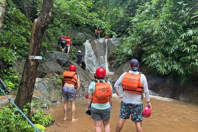 Safety whitewater rafting in Chiangmai by Khampan Rafting - Maetaeng River Grade 2–4 Rapids: First-Timer Fun Without the Fear