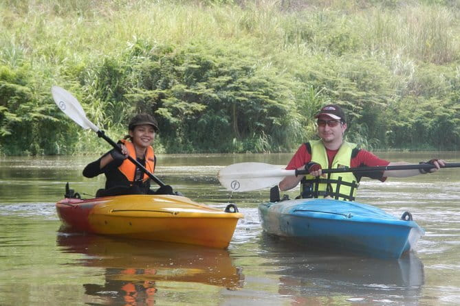 Safety whitewater rafting in Chiangmai by Khampan Rafting - What’s Included: Vegetarian Pad Thai Lunch and Fresh Fruit
