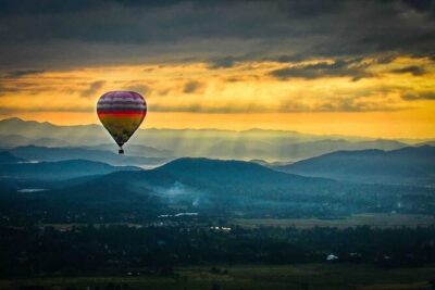 Sunrise Hot Air Balloon Adventure in Chiang Mai - Check-In and Inflation: The 20–25 Minute Waiting Game