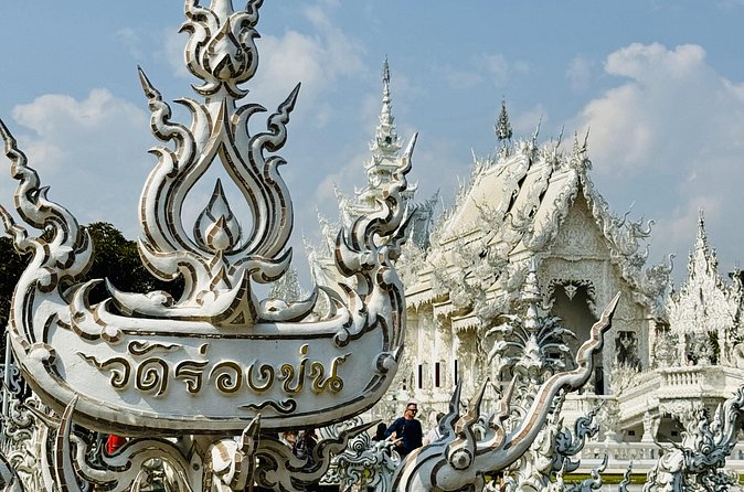 Visit Chiang Rai Temples and Lalitta Cafe from Chiang Mai - What You’re Really Paying For (and What to Budget Extra)
