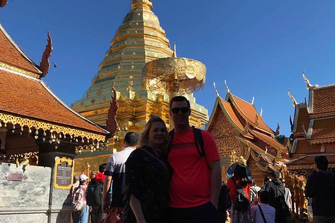 Wiang Kum Kam and Wat Phra That Doi Suthep Private Tour - Lunch in the middle: included food that keeps the day from dragging